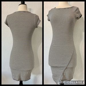 Black and White Striped Bodycon Dress Black/Bead Size Small